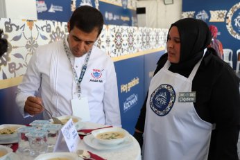 En lezzetli tabaklar festivalde yarıştı