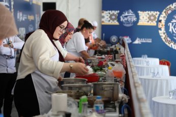 En lezzetli tabaklar festivalde yarıştı