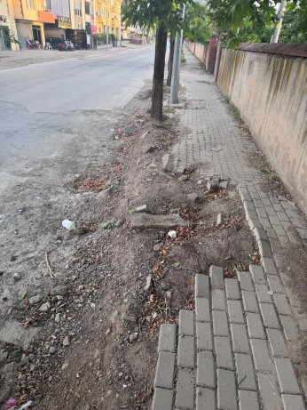 Bozuk yola bakım talebi