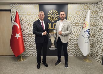 Şampiyonluk kupasıyla anlamlı ziyaretler