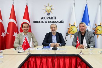‘AK Parti Türkiye’nin geleceğinin teminatıdır’