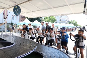 Deniz Festivali’ne büyük ilgi