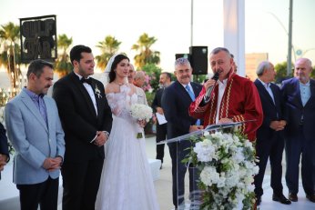 Rüya gibi bir düğünle dünyaevine girdiler