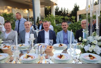 Rüya gibi bir düğünle dünyaevine girdiler