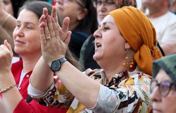 Kocaeli, Balkan halk oyunlarıyla şenlendi