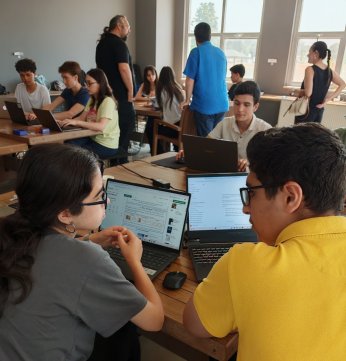 Liseliler GTÜ’de bilimle tanıştı