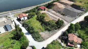 Halıdere’de parke yollara yenileme