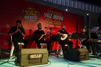 Neşeli etkinlikler yoğun ilgi görüyor