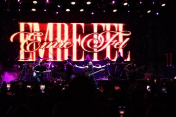 Emre Fel, festivalin finalinde coşturdu