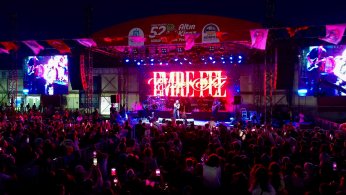 Emre Fel, festivalin finalinde coşturdu