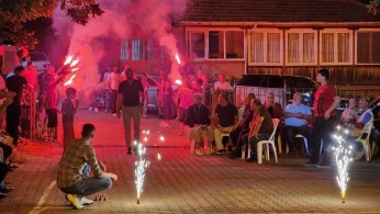 Hasaneyn köyü şampiyonluğu kutladı
