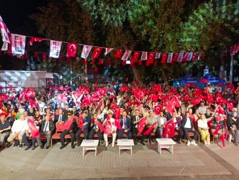 Anıtpark’ta tek yürek olduk