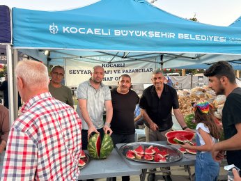 Pazarcılar Odası’ndan 15 Temmuz’da ikram