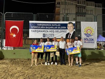 Plaj voleybolu heyecanı yaşandı