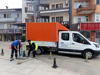 Binlerce levha ve direk yenilendi
