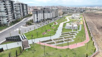 Meydanlar sosyal hayatın kalbi oldu
