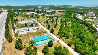 Meydanlar sosyal hayatın kalbi oldu