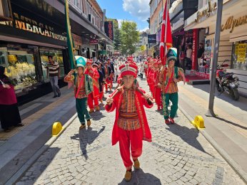 Gölcük’te sünnet şöleni coşkusu