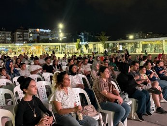 Yaz akşamlarında neşeli etkinlikler
