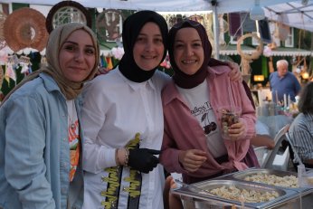 Kadınların el emeği festivale dönüştü