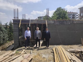 Pehlevan, sağlık yatırımlarını inceledi