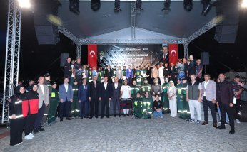 17 Ağustos deprem şehitleri dualarla anıldı