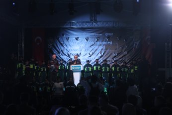 17 Ağustos deprem şehitleri dualarla anıldı