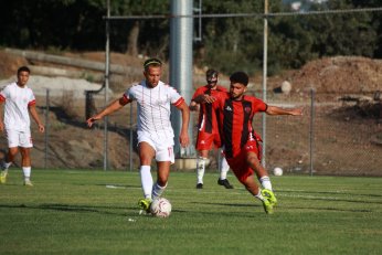 Gölcükspor hazırlık maçını kazandı 3-1