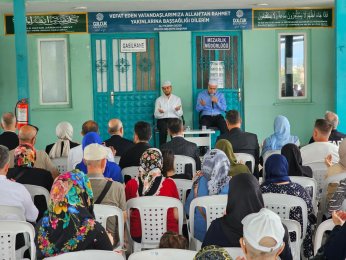 17 Ağustos Mezarlığı’nda anma töreni