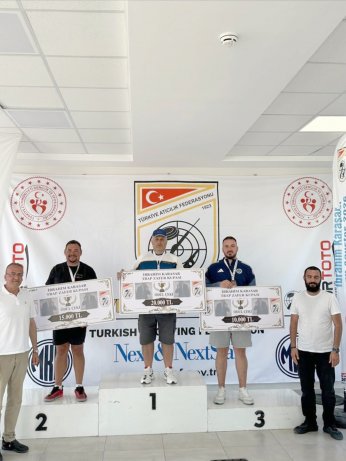 Kağıtspor’dan Trap Zafer Kupası’nda 3 madalya