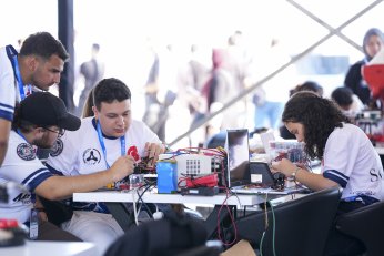 Gölcük’te TEKNOFEST Mavi Vatan heyecanı başladı