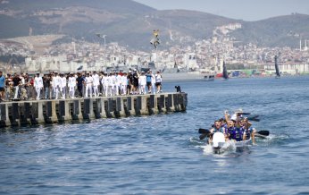 Mavi Vatan’da dragon kürek yarışları yapıldı