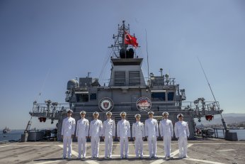 Akdeniz’in tek denizaltı kurtarma platformu: TCG Alemdar