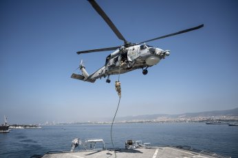 Akdeniz’in tek denizaltı kurtarma platformu: TCG Alemdar