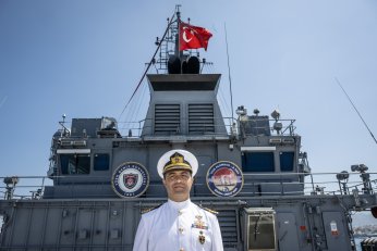 Akdeniz’in tek denizaltı kurtarma platformu: TCG Alemdar