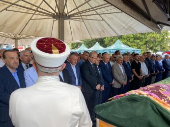 Rektör Cantürk’ün annesine son veda