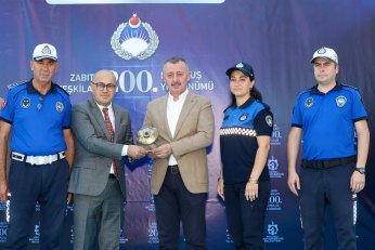 ‘Patron da efendi  de sadece millettir’
