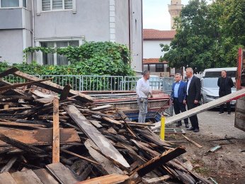 Kütüphane olacak binanın rekonstrüksiyonu başladı