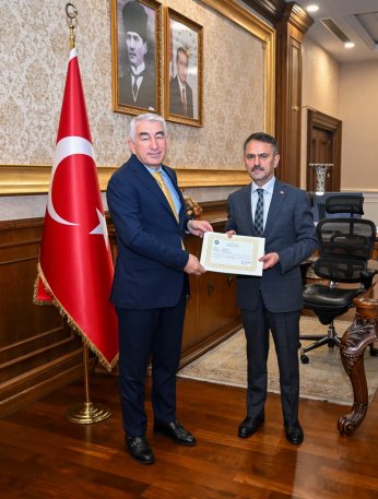 Karaduman’dan Vali  Aktaş’a veda ziyareti