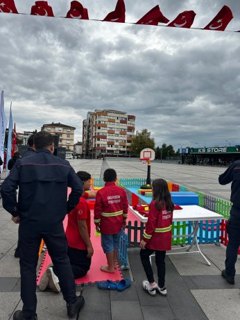 İtfaiye Haftası’nda farkındalık etkinliği