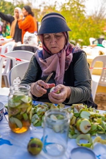 Kışa imeceyle hazırlandılar