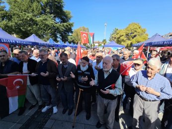 Gölcük’te, Filistin’e destek yürüyüşü