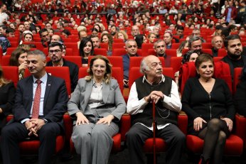 Şehir Tiyatroları’ndan 29. yıla özel açılış