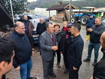 Vali Aktaş, sele kapılanları arama çalışmalarını inceledi