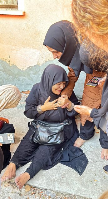 İş yeri yangını binaya sıçradı