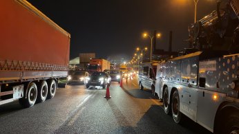 TEM’de feci kaza: 1 ölü, 2 yaralı