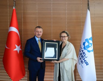 Büyükakın, Balkan heyetini ağırladı
