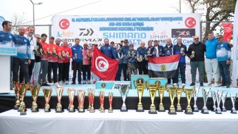 Balık yakalama yarışması nefesleri kesti