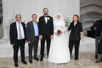 Halit Altuntaş'ın mutlu günü: Muhammet Ali ve Bersu dünyaevine girdi