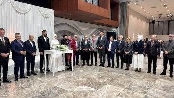 Halit Altuntaş'ın mutlu günü: Muhammet Ali ve Bersu dünyaevine girdi